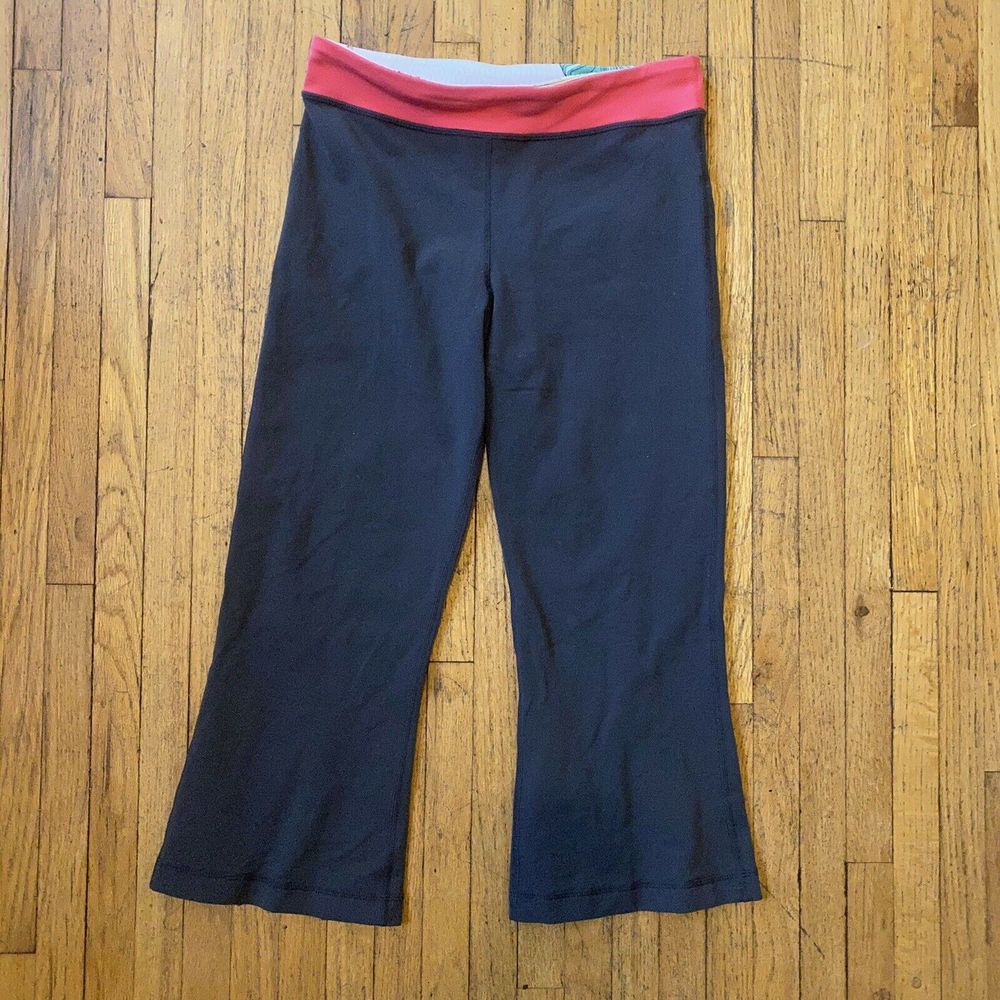 Lululemon Yoga Capri Pants Leggings Gray Size 4